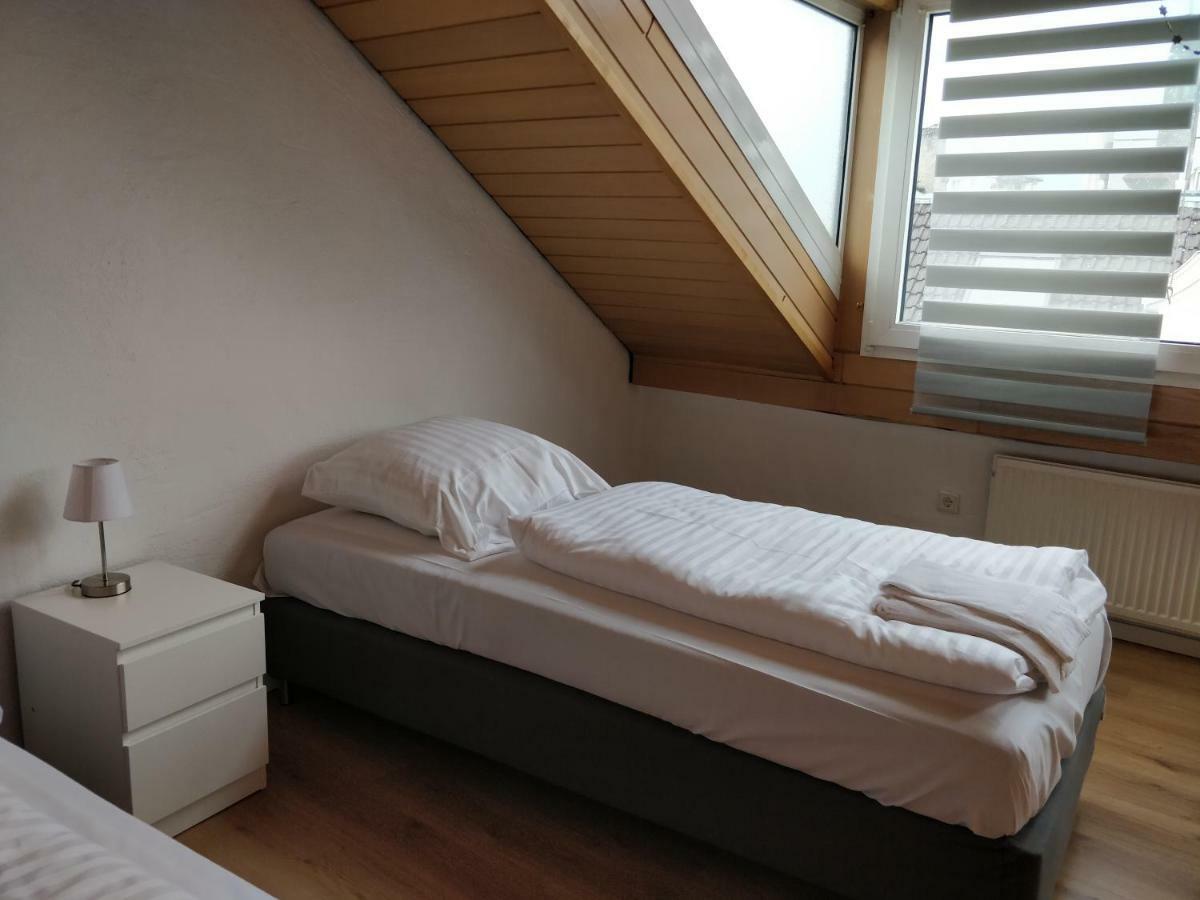 Xxl Superior Old Town Apartment Dusseldorf Bagian luar foto