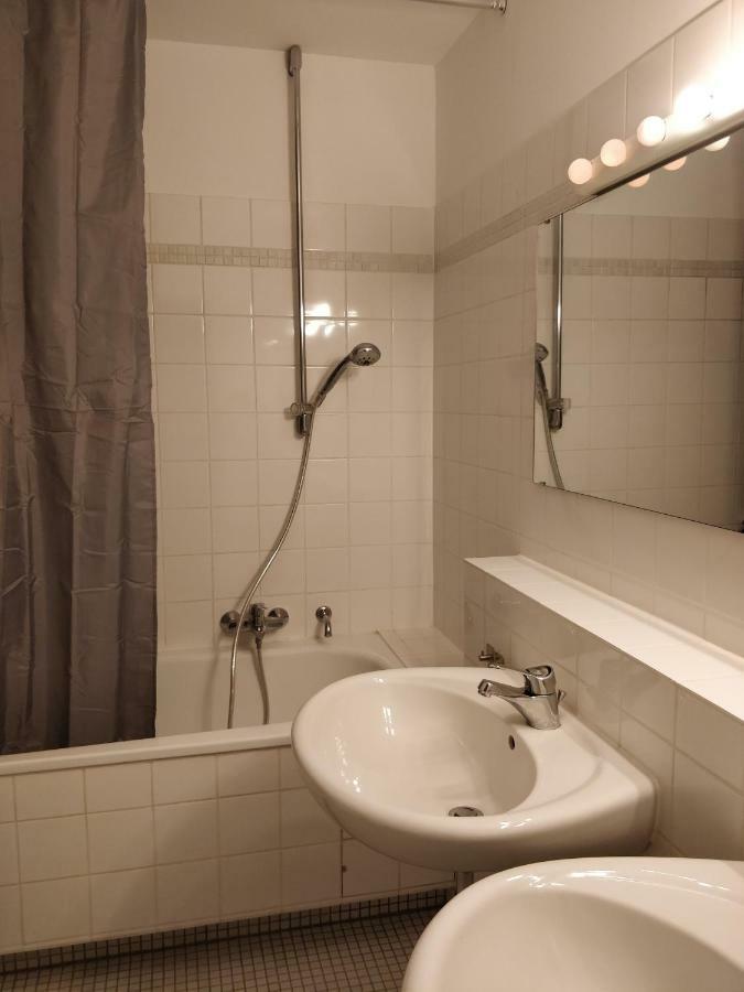 Xxl Superior Old Town Apartment Dusseldorf Bagian luar foto